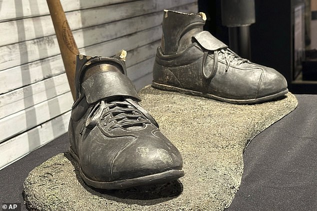 The statue's remaining feet are now on display at the Negro Leagues Baseball Museum.