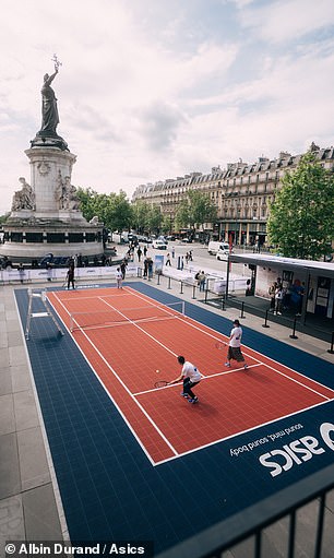 The Place de la Republique was home to the emerging court