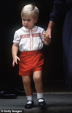 Prince William donned the adorable outfit to meet his brother for the first time.