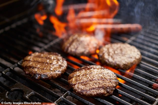 Tens of millions travel each year during the holidays with the intention of grilling or roasting, and it is predicted that more than 22 million will participate this time.