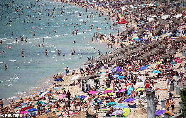 Last month, Palma's ruling political party, the Popular Party, was criticized for expanding the right of private companies to monopolize public beach space (File image)