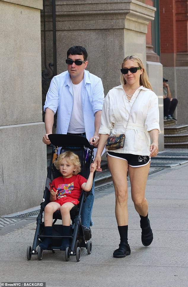 Out with her husband, Siniša Mačković, and their four-year-old son, Vanja, in Manhattan's SoHo neighborhood, the 49-year-old actress looked in high spirits as she strutted down the sidewalk in a pair of black Birkenstocks.