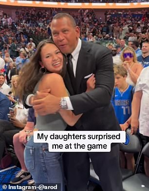 Alex Rodríguez is surprised by his daughter Natasha