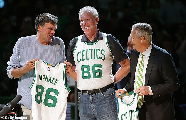 Walton and former teammates Kevin McHale (left) and Danny Ainge (right) were honored by the Celtics in 2016.