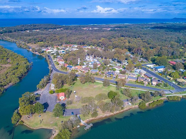 Dunbogan is a coastal town on the outskirts of Port Macquarie.