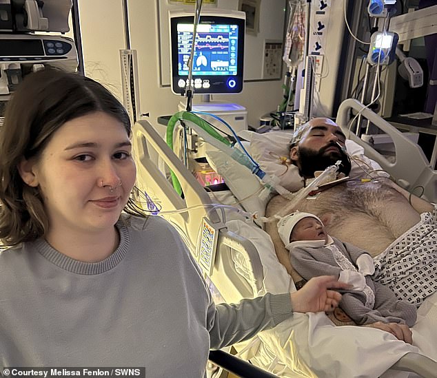 George's partner, Beth Turner, 23, wanted Clara to meet her father and spend some time with him, so she had a C-section and spent a couple of weeks in the hospital with him, where she could see everyone. the days.