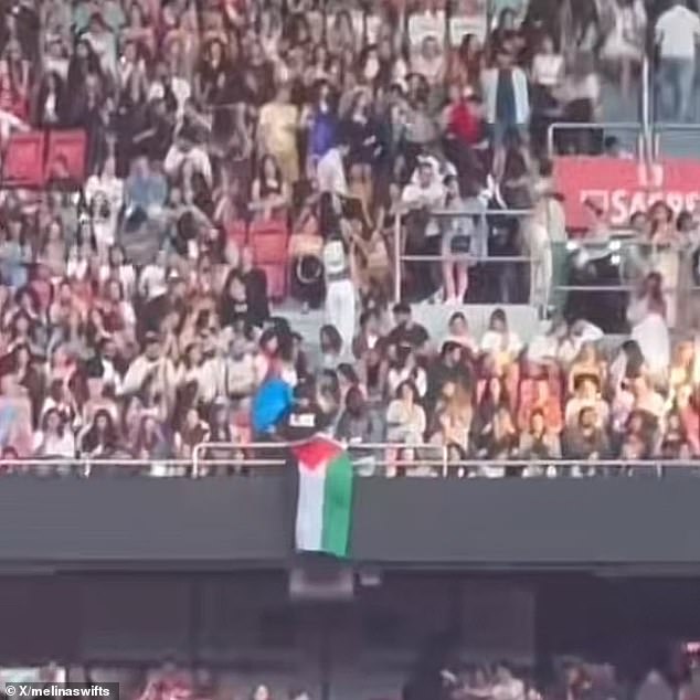 One image reportedly shows a fan hanging a Palestinian flag on the balcony of her show in Madrid.