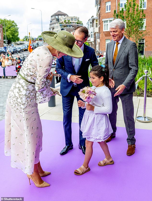 The public was waiting outside DSM-Firmenich's new headquarters in Maastricht to see Maxima.