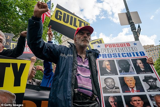 Trump supporter confronts anti-Trump protesters outside courthouse