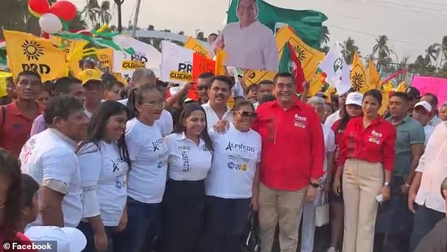 Coyuca de Benítez Mexican mayoral candidate José Cabrera posed with supporters moments before he was shot and killed at his final campaign event Wednesday afternoon.