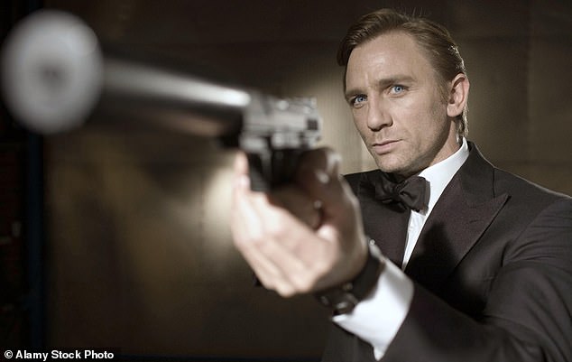 The sighting comes amid reports that Aaron has been offered to play the new James Bond, replacing Daniel Craig (Daniel Craig as Bond in 2006).