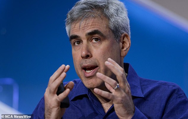 Researcher Jonathan Haidt says teenagers are being deeply affected by social media