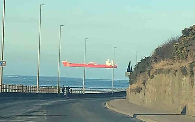 In March, as a result of the phenomenon, a series of boats were seen 