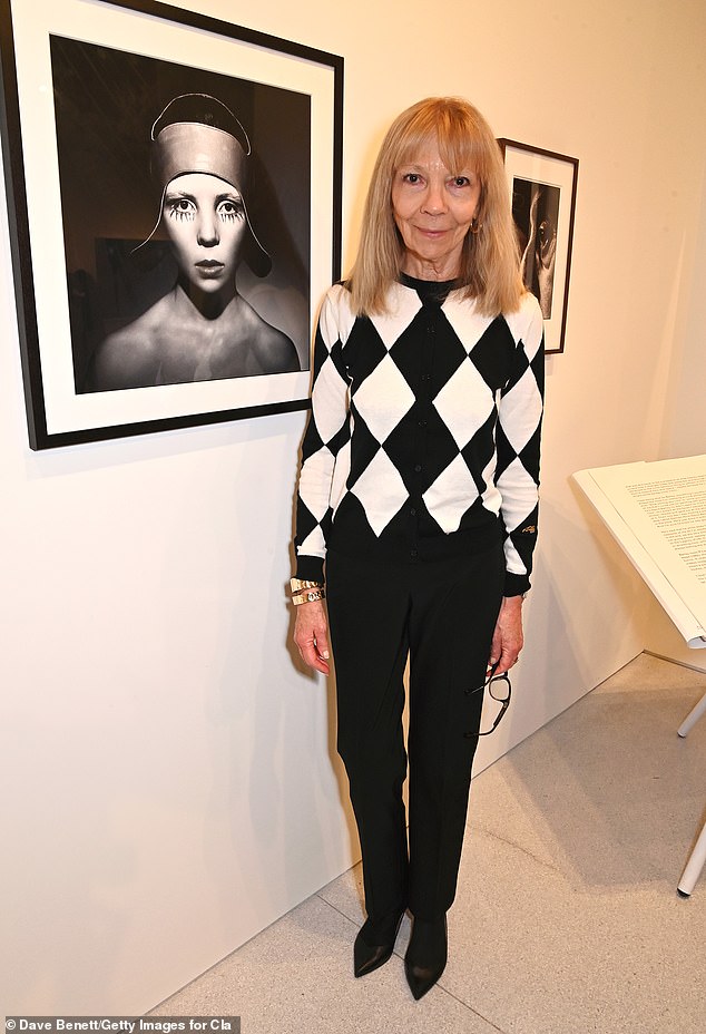 Penelope, who rose to fame during the 1960s, sported elegant black pants with a black and white argyle print and stiletto boots.