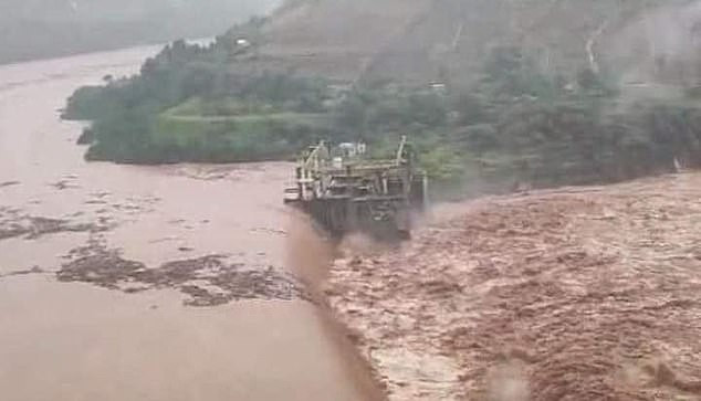 The 14 de Julho dam dam in Rio Grande do Sul partially collapsed due to the floods