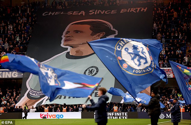 Chelsea fans unveil giant banner to show their thanks to Conor Gallagher