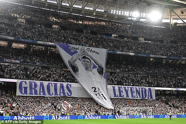 The fans also showed their gratitude, unveiling a banner that read: 'Thank you legend.'