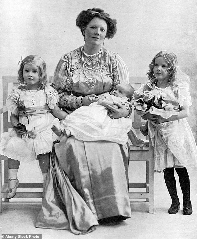 Lettice, the wife of Earl Beauchamp, sister of the 2nd Duke of Westminster, with her three eldest daughters, Lettice, Sybil and Mary.