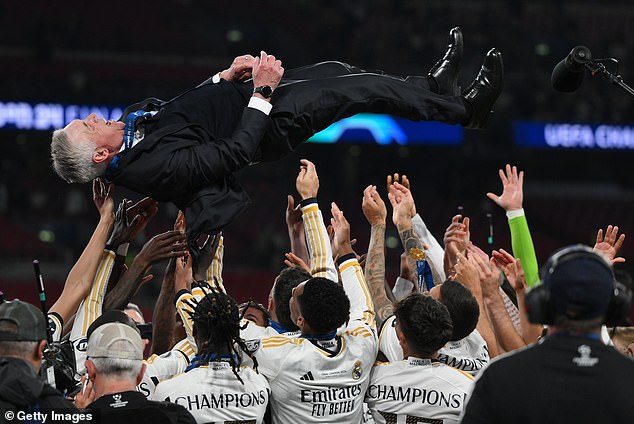 The Madrid players then found their coach, Ancelotti, and threw the Italian coach, who had won his fifth Champions League, into the air.