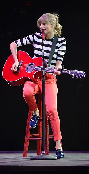 Striped Bretons are a staple of Taylor's tourdrobe