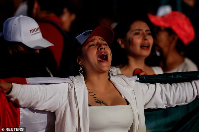 Voters flocked to polling stations across the Latin American country, despite sporadic violence in areas terrorized by ultra-violent drug cartels.