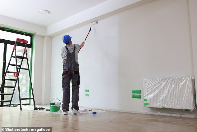 The government has planned to build 1.2 million homes over 10 years, but a draft list of priority skills from Jobs and Skills Australia does not prioritize professions such as painting, which would help them achieve this goal.