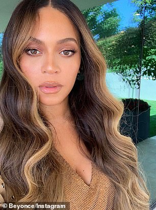 Beyoncé made famous the trend of framing strands of hair around the face.