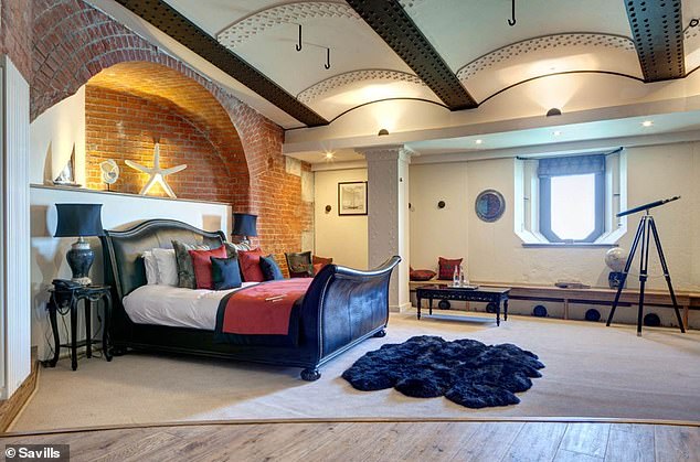 Retreat - Spitbank Sea Fort accommodation has been finished to a high standard