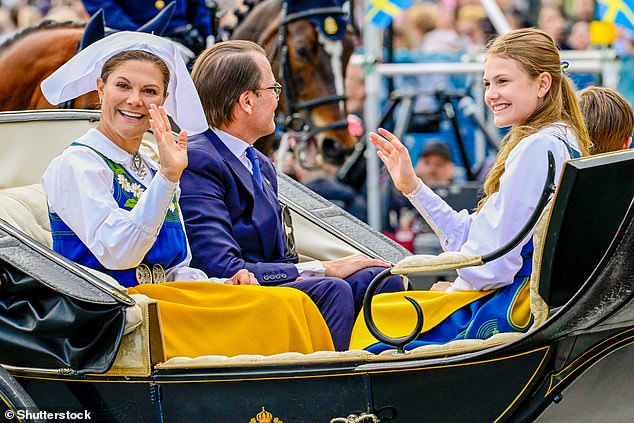 Crown Princess Victoria and Princess Estelle smiled as they greeted the crowd gathered at the event.