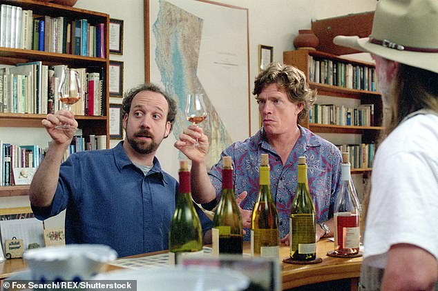 Miles (Paul Giamatti) and Jack (Thomas Haden Church) enjoying a drink at Sideways