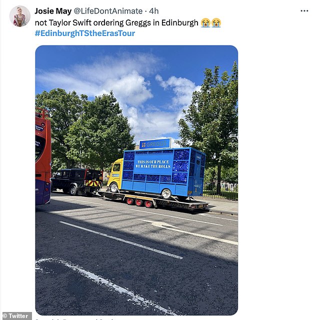 The blue food truck, complete with glitter, featured the lyrics 'Flake It Off' on the back - a play of their hit song, Shake It Off - and was spotted by eagle-eyed fans ahead of the show.