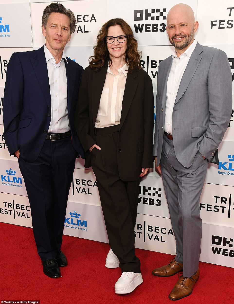 Jon, who became a global name alongside Emilio Estevez's brother Charlie Sheen in Two And A Half Men, was an energetic presence at the premiere.