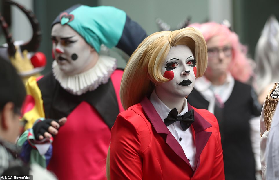 Stunning wigs, bright costumes, and detailed face paint were seen throughout the convention.