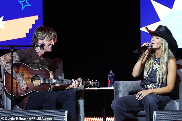 Lainey was accompanied by fellow country music star Keith Urban.