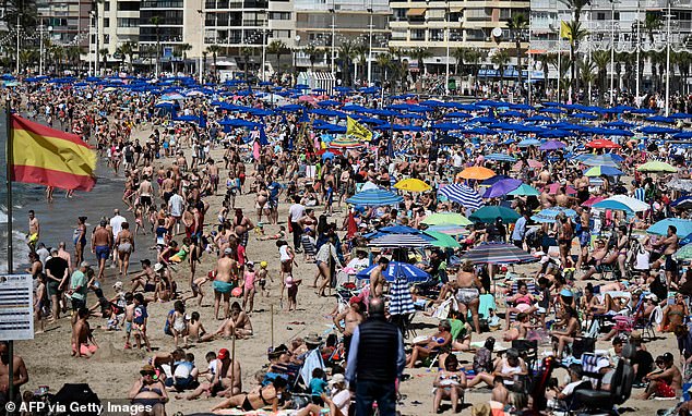 The fall of the euro is a boon for British tourists traveling to Europe this summer, who will get more for their money in the eurozone.