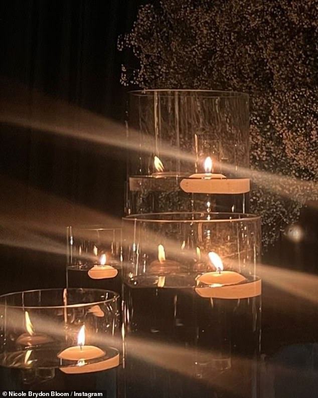 Nicole also showed off the beautiful candle decorations in an Instagram snap.