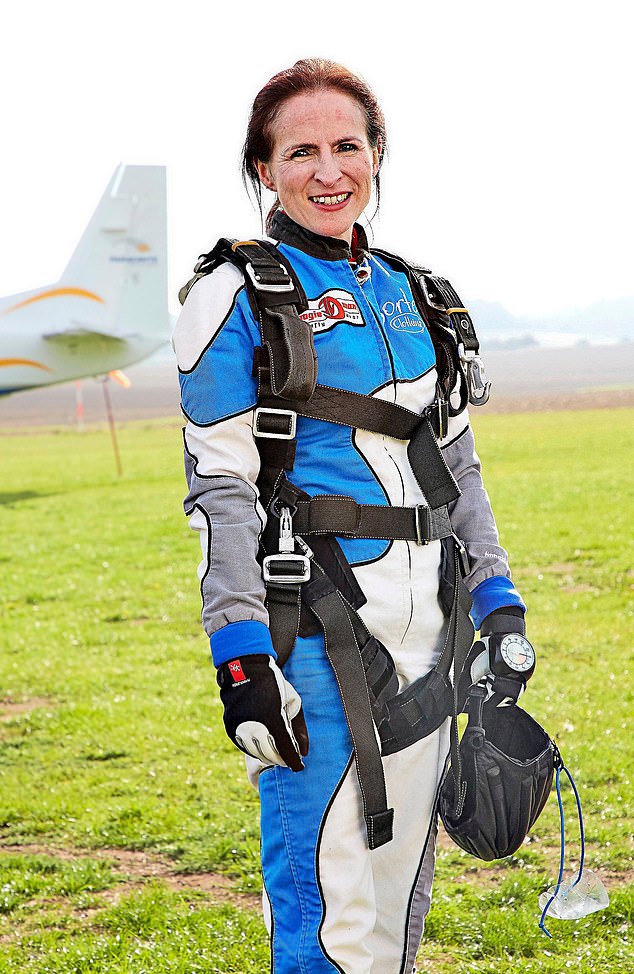 Victoria would go skydiving again after the incident.