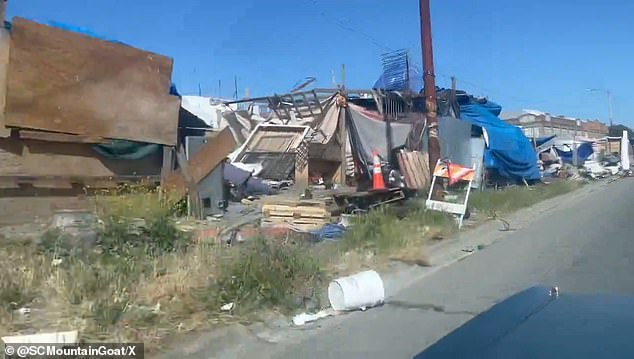 CaliBased host Michael Oxford posted a video on May 31 of huge temporary homes built along service roads leading to major roads in Hooverville, Oakland, California's last district.