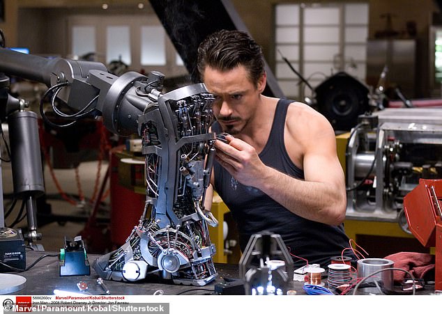 Ted Ryce has said that Robert Downey Jr was slim and thin when they met before the filming of Iron Man (2008). Ryce guided the movie star through chest exercises, as well as elevated feet push-ups and split squats.