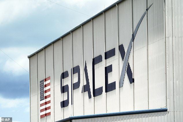 The plaintiffs claim that Musk fostered an environment at SpaceX in which sexual harassment and assault was widespread.