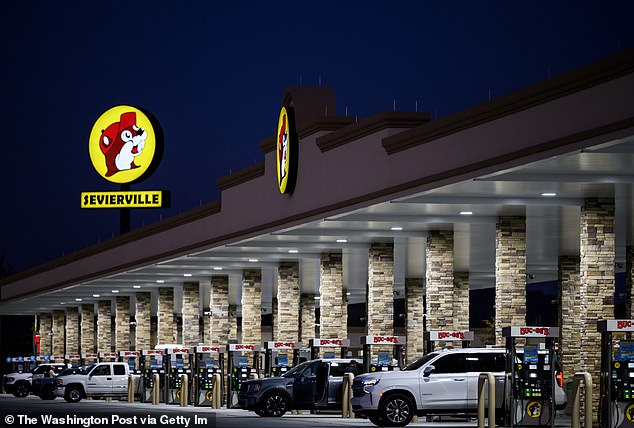 The Luling Buc-ee will have 120 fuel pumps and will occupy more than 75,000 square feet (more than 1.3 times the size of a football field).