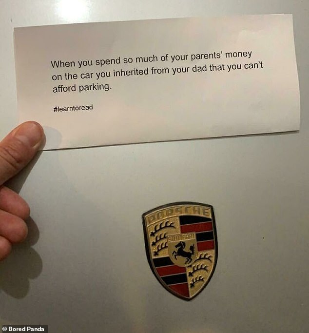 The owner of this Porsche, who apparently parked in the wrong place, received a very scathing message