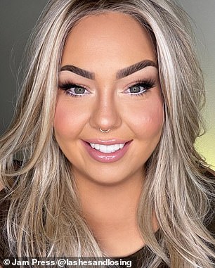 Sarah Andres, from Alberta, Canada, has been sharing how easily you can transform your appearance using carefully applied cosmetics and clip-on veneers. In the photo: after