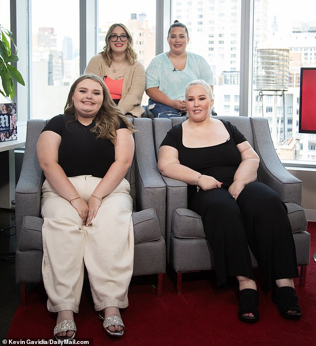 She claimed to have gained over 100 pounds from the stress of caring for her daughter Anna Cardwell (pictured with her daughter Honey Boo Boo, Pumpkin and Jessica).