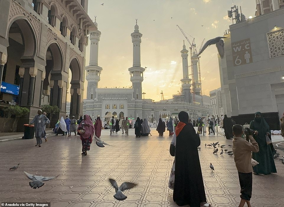 A general view of a street in Mecca as the sun sets over the city, as temperatures reached 42°C and 45°C on Tuesday and Wednesday respectively.