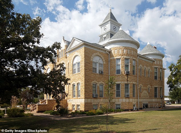 Lincoln County, in the middle of the Kansas countryside, has a population of less than 3,000 in an area about 130 miles from Wichita. County offers $4,500 cash to newcomers