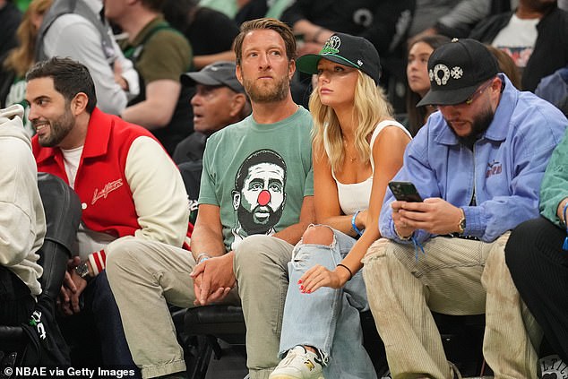 Portnoy was previously seen at a Celtics game with Camryn D'Aloia, 25 years old (center right)