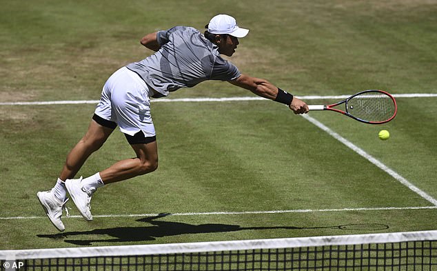 The newly crowned British No. 1 easily overcame Brandon Nakashima, defeating him 6-3, 6-3.