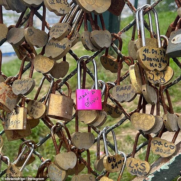 In addition, the singer shared a love lock, with her and Madison's names, attached to a fence, symbolizing their eternal friendship.