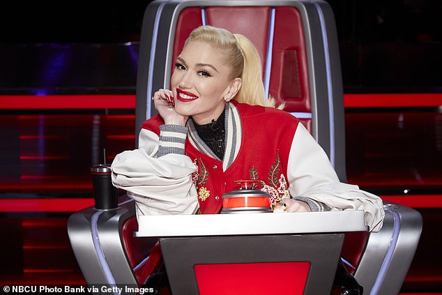 The blonde seen on her program La Voz in the Elimination Rounds